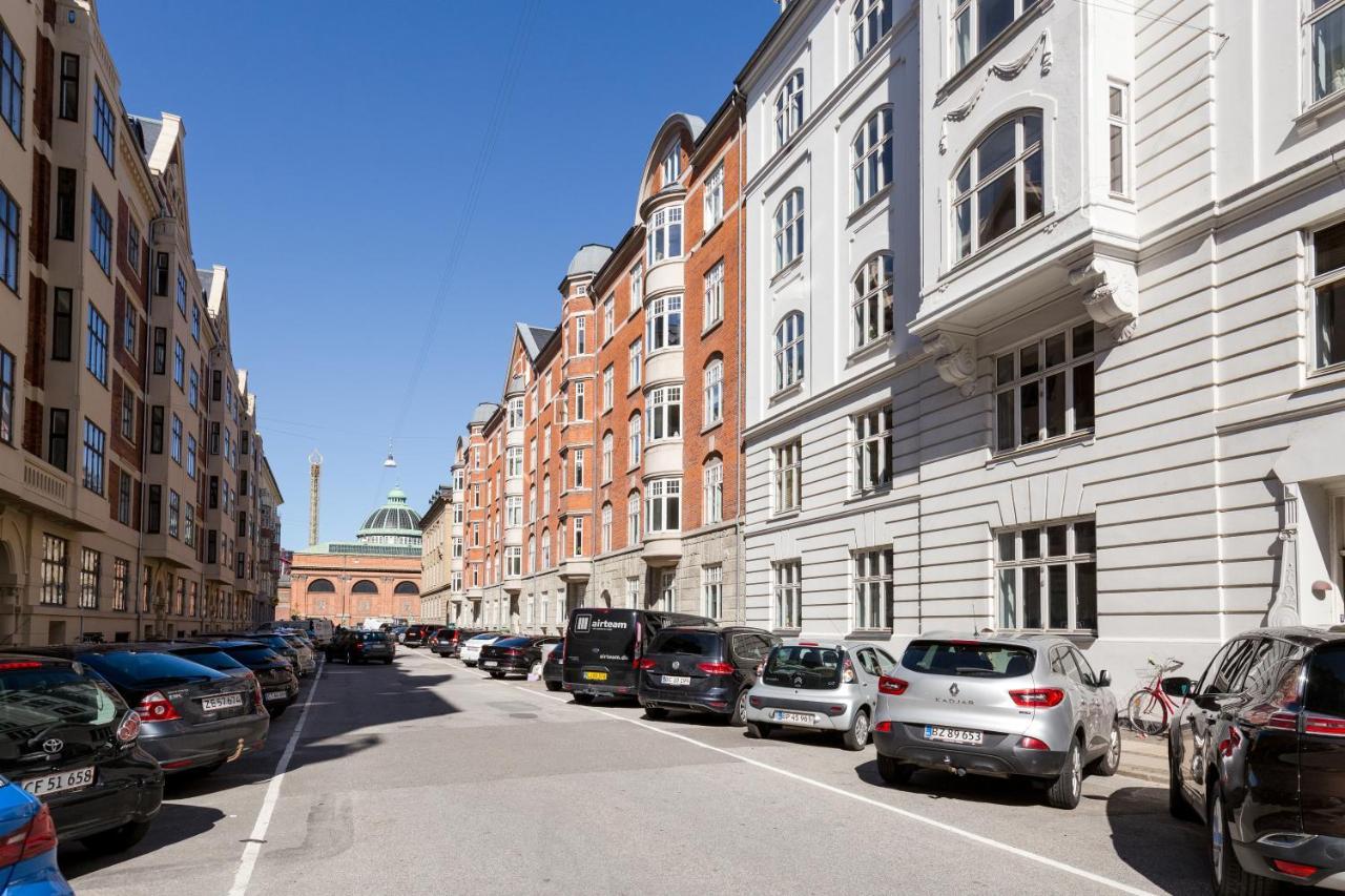 Lovely 3Br Manor Apartment 5 Min From Tivoli Gardens Copenaghen Esterno foto