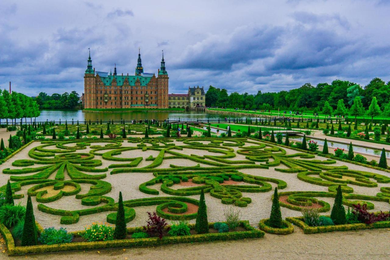 Lovely 3Br Manor Apartment 5 Min From Tivoli Gardens Copenaghen Esterno foto