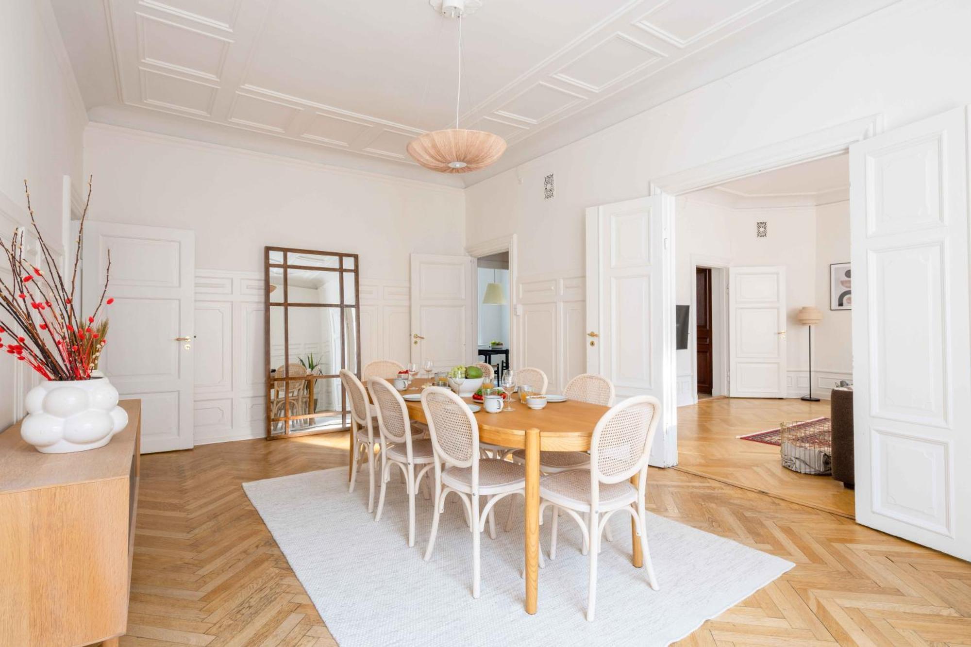 Lovely 3Br Manor Apartment 5 Min From Tivoli Gardens Copenaghen Esterno foto