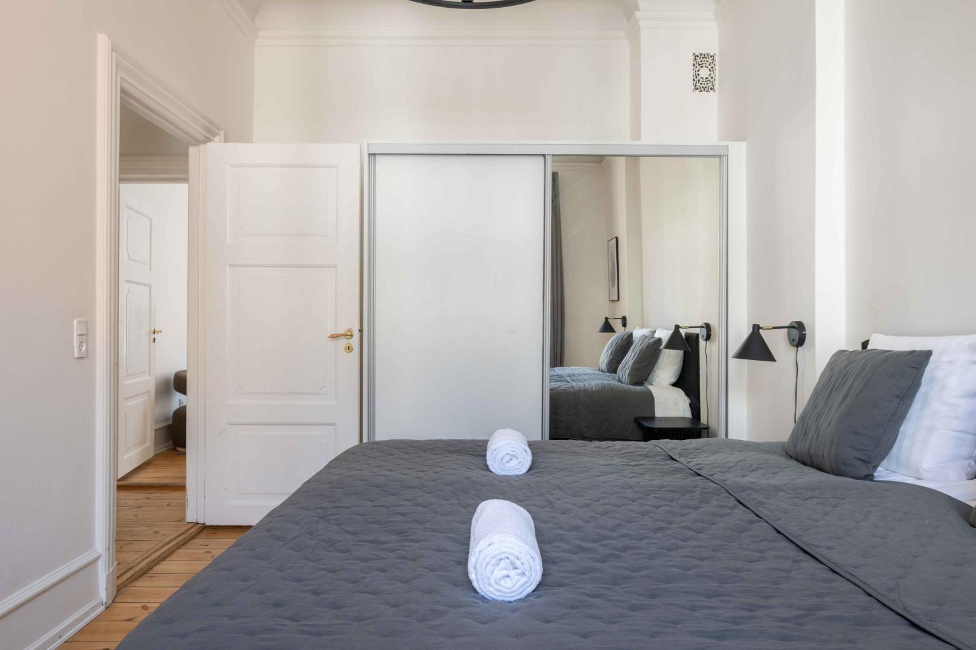 Lovely 3Br Manor Apartment 5 Min From Tivoli Gardens Copenaghen Esterno foto
